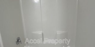 2325 N Peking Street Gallery 16