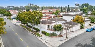 "Rare Single-Story Remodel: Modern 3BR End-Unit in University Park Gallery 27