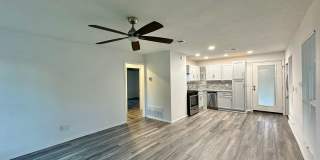 Viewable August 15th!  Pets Accepted! Gallery 3