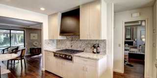 Elegant Fully Renovated 3/3 in Fair Oaks! Gallery 12