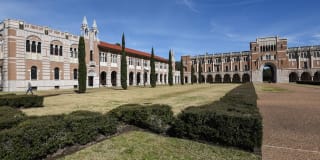 Windsor at West University Gallery 5