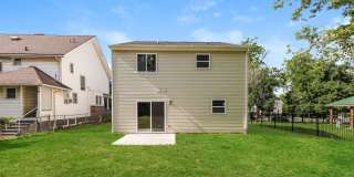 Workforce Housing- Move‑In Special: Get ONE MONTH FREE on your first full month of rent when you sign a lease by June 30th! Gallery 31
