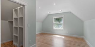 61 Warren Street - 2 Gallery 25