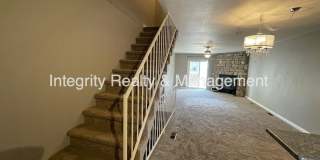 2 Bed/2.5 Bath Townhome, 1102 sq ft, 1811 S Quebec Way #236 Gallery 15