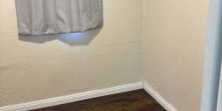 394 Warren Avenue Gallery 12