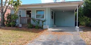 Wow, 2/1 with carport near 49th St - nice yard, too! Gallery 1