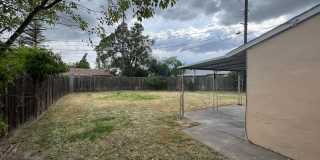 Updated 3 Bedroom with Large Yard Gallery 13