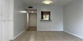 4111 Stirling Rd Gallery 13