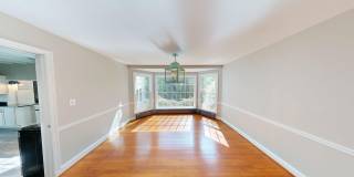 Cool Updated Historic 4/3.5 Farmhouse in Bethesda on Private, 1.5 Acre Lot Gallery 14