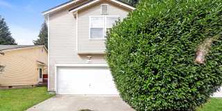 Spacious Olympia Home with 2-Car Garage & Fenced Yard Gallery 1