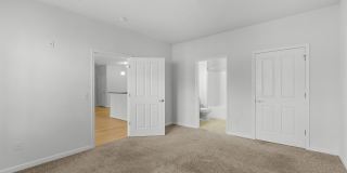 White Oak Luxury Apartments Gallery 41