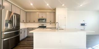 NEARLY NEW 3-bed Paired Home in Senderos Creek community! NEARLY NEW 3-bed Paired Home in Senderos Creek community! Gallery 17