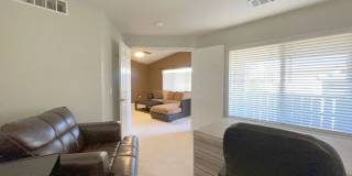 Spacious 2 Bed, 2 Bath + Office Townhome with Attached Garage | Broadlands Community Spacious 2 Bed, 2 Bath + Office Townhome with Attached Garage | Broadlands Community Gallery 10