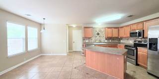 914 Tisbury Parkway Gallery 6