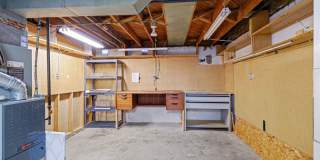Centrally Located Property Gallery 16