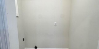 2783 Grand Avenue Gallery 6