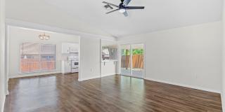 5815 Freemans Farm St Gallery 4