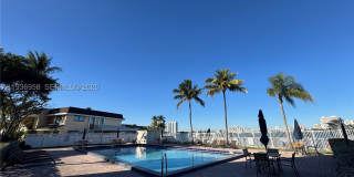 2821 N Miami Beach Blvd Gallery 18