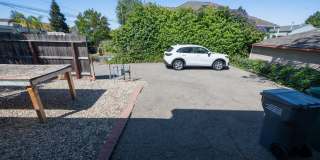Owner Motivated Price Reduction - $4950/month for a 5bd/3ba House Gallery 11