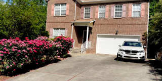 Beautiful Single-Family Home with Finished Basement & Fenced Backyard Gallery 1