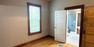 Beautiful 5 Bedroom Home! Gallery 12