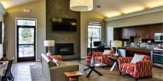The Villas at Main Street Gallery 12