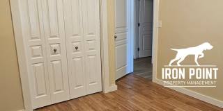 3bed/2bath w/3 car garage, upstairs bonus room, vaulted ceilings, & fenced yard. Gallery 22