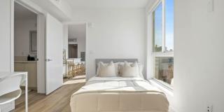 4804 Oakwood Gallery 16