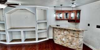 1706 Emerald Gallery 21
