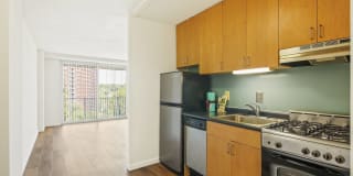 Hopkins House Gallery 37