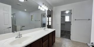 4642 S CARMINE Gallery 35