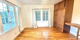 2701 S Harcourt Ave Gallery 14