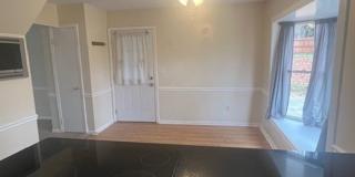 LOVELY CAPE COD WITH 4 BEDS, 2 BATHS AND GARAGE Gallery 10