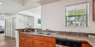 Del Mar Apartments Gallery 5