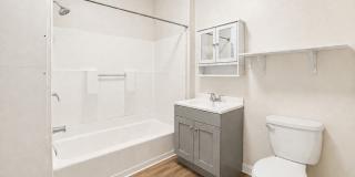 585 Chestnut St. Gallery 5