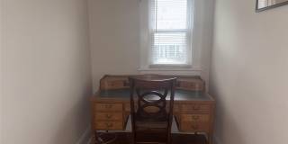 432 Beach Avenue Gallery 21