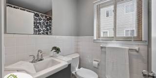 Recently Remodeled 4 Bedroom House Gallery 12