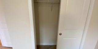 Room in 3 Bedroom Townhome at Talley St Gallery 31