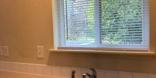 Silverdale - Chico Way neighborhood 3 bedroom duplex now available Gallery 12