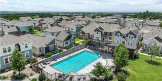 Newly Constructed, 4 BR / 3 BA Home - 2 Car Garage - Pool - Close to Mueller Gallery 29