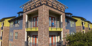 Anatole on Briarwood Gallery 51