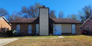 6061 Briarhurst Drive Gallery 1