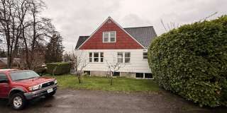 Beautiful home in York Neighborhood! Gallery 26