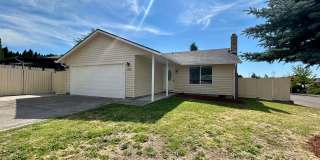 Freshly Renovated Home - Available Now!! Gallery 1