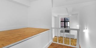 43 West 16th Street Gallery 4
