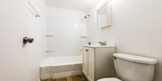 6923 S Indiana Park Manor Apartments Gallery 3