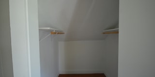 4 Bedroom 1 Bath home - READY FOR YOU! 4 Bedroom 1 Bath home - READY FOR YOU! Gallery 13