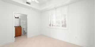 20 Orange Avenue Gallery 6