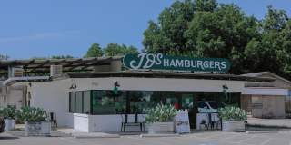 Chapel Creek Cottages Gallery 42