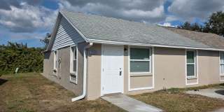 3 bedroom 2 bath duplex Gallery 1